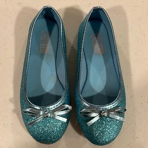 Girls Kittin Blue Glitter Slip Ons Size 1.
